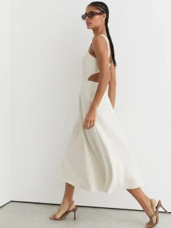 ivoire - Robe mi-longue Reiss Dina en sergé à découpe à la taille