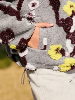 Jacquard gris fleuri - Sweat-shirt polaire à col zippé Borg fleuri