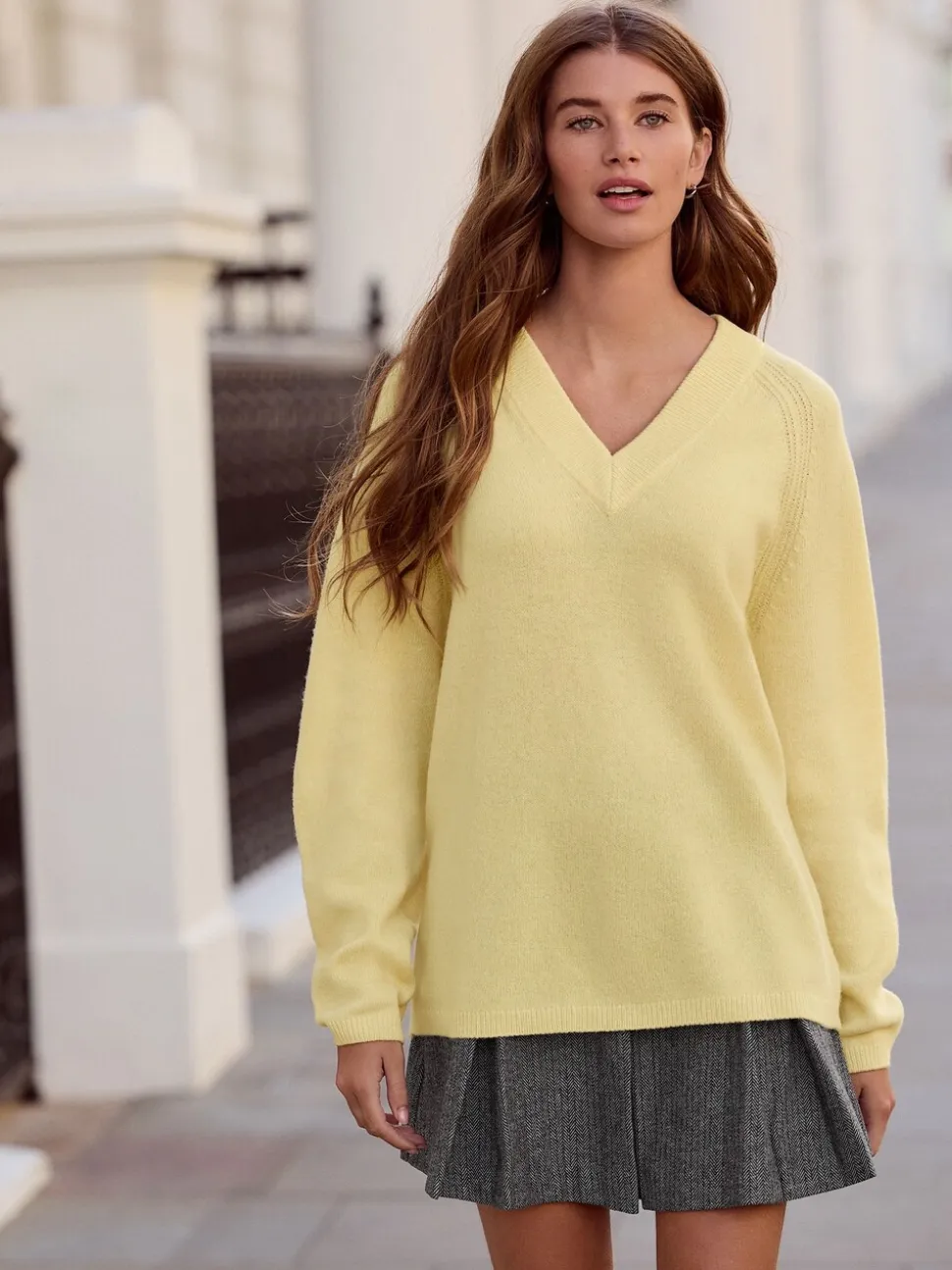 Jaune clair - Pull N.Premium 100% laine mérinos à col en V