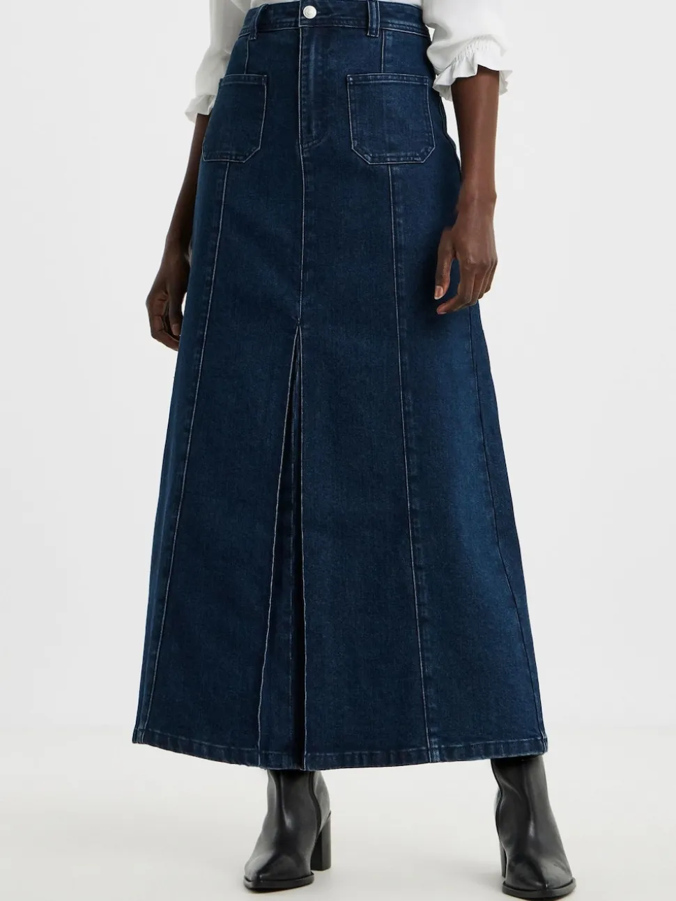 Jupe mi-longue en Denim JD Williams avec poche sur le devant