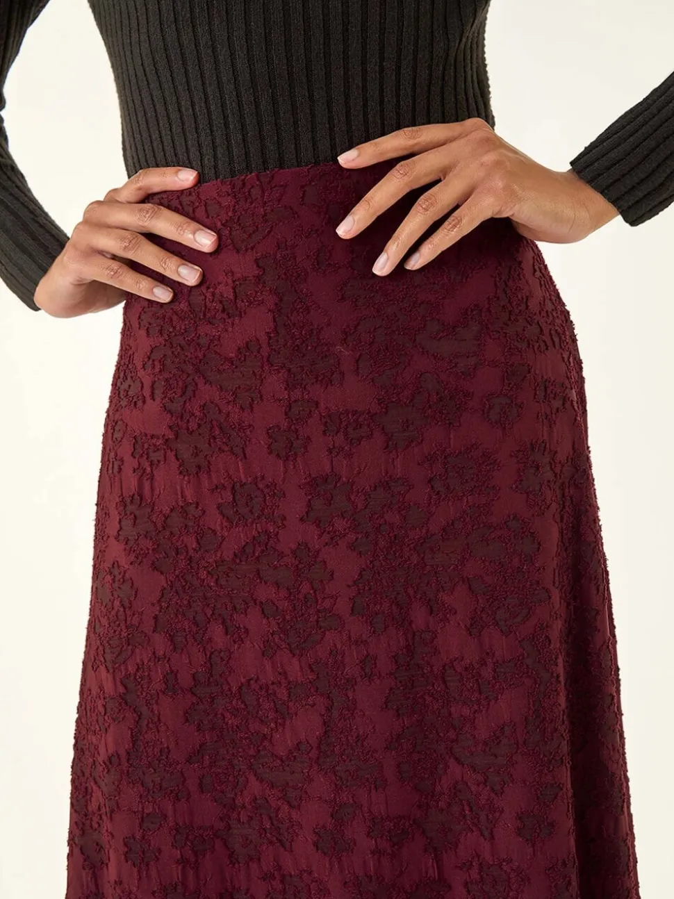 Jupe Roman fleurie texturée