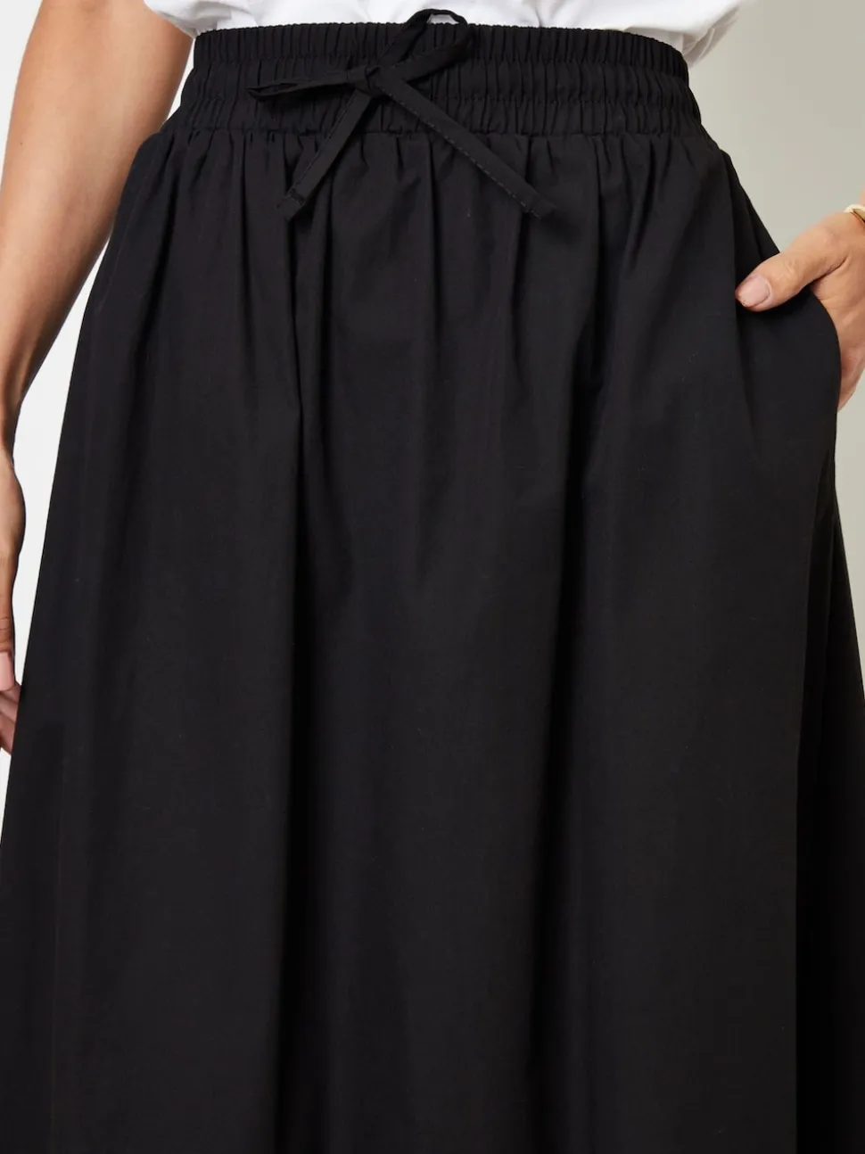 Jupe Threadbare en popeline de coton nouée à la taille avec poches