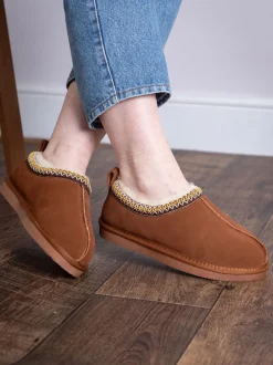 Lakeland Leather Chaussons sabots brodés en peau de mouton pour dames