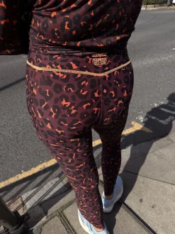 Legging Never Fully Dressed