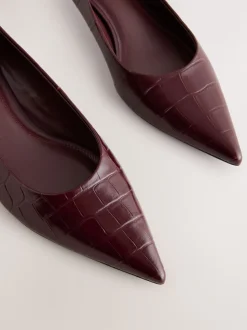 Lie-de-vin - Chaussures à talons Forever Comfort® en cuir à bout pointu
