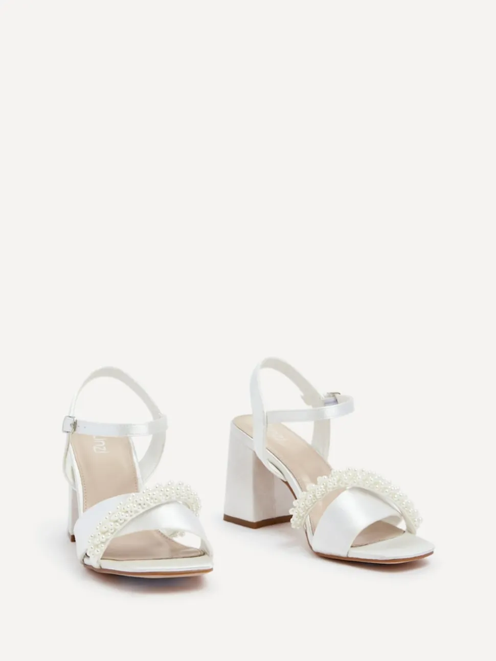 Linzi talon carré Iris Mariage avec lanière d’orteil avec ornements de perles