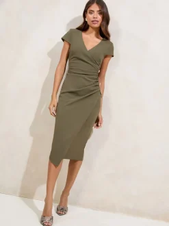 Lipsy Robe mi-longue froncée à manches courtes et asymétrique