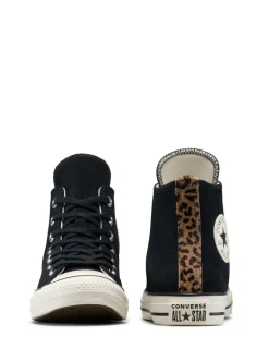Léopard noir - Converse Baskets Chuck Taylor en daim sur l’ensemble