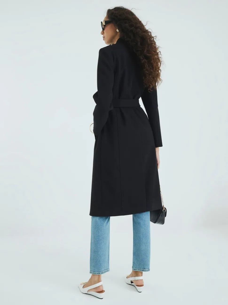 Manteau enveloppant River Island à col cranté et ceinturé