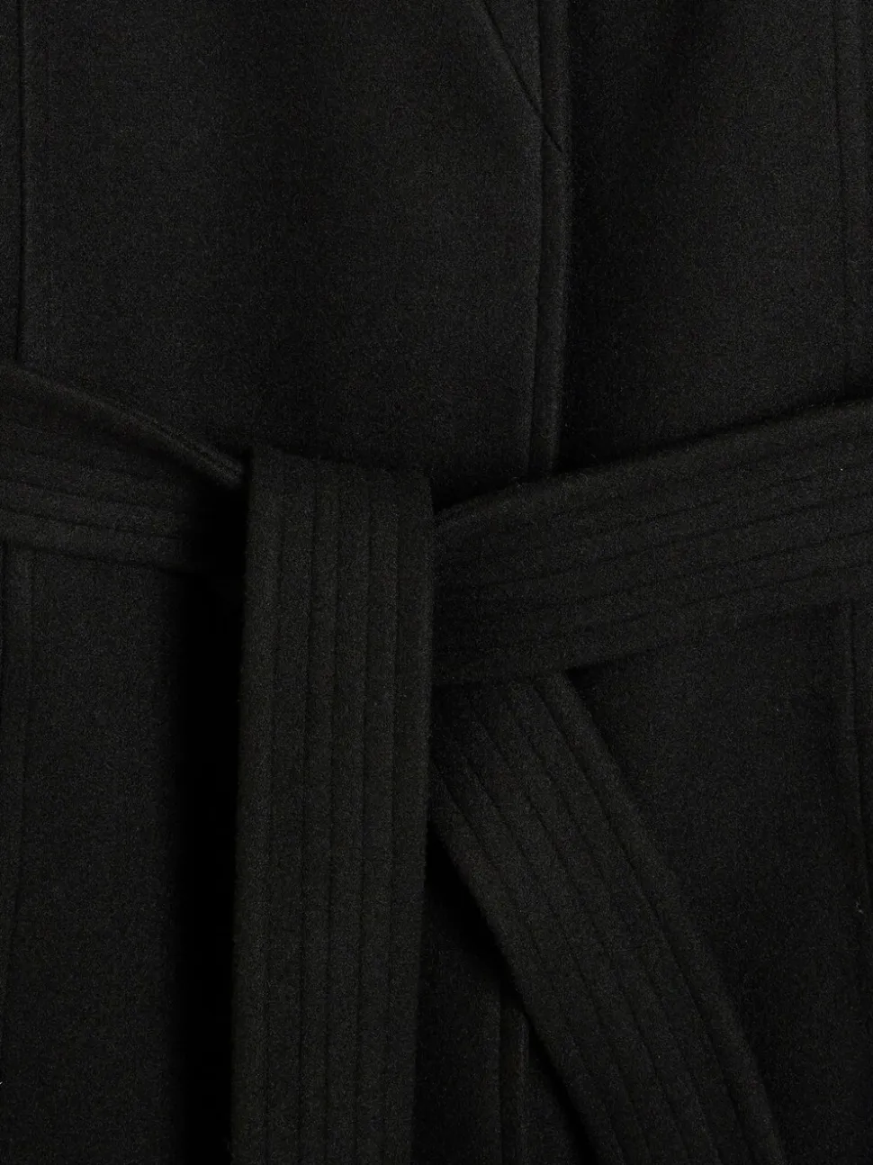 Manteau enveloppant River Island à col cranté et ceinturé
