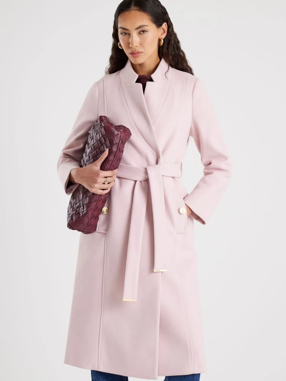 Manteau enveloppant River Island à col cranté et ceinturé