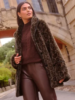 Manteau Love & Roses en fausse fourrure imprimé léopard