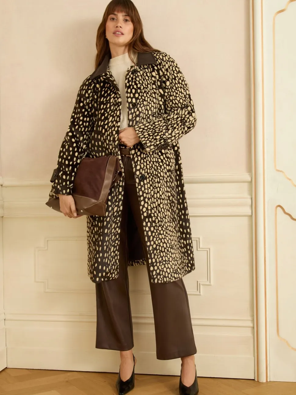 Manteau Love & Roses en fausse fourrure imprimé dalmatien avec col en similicuir
