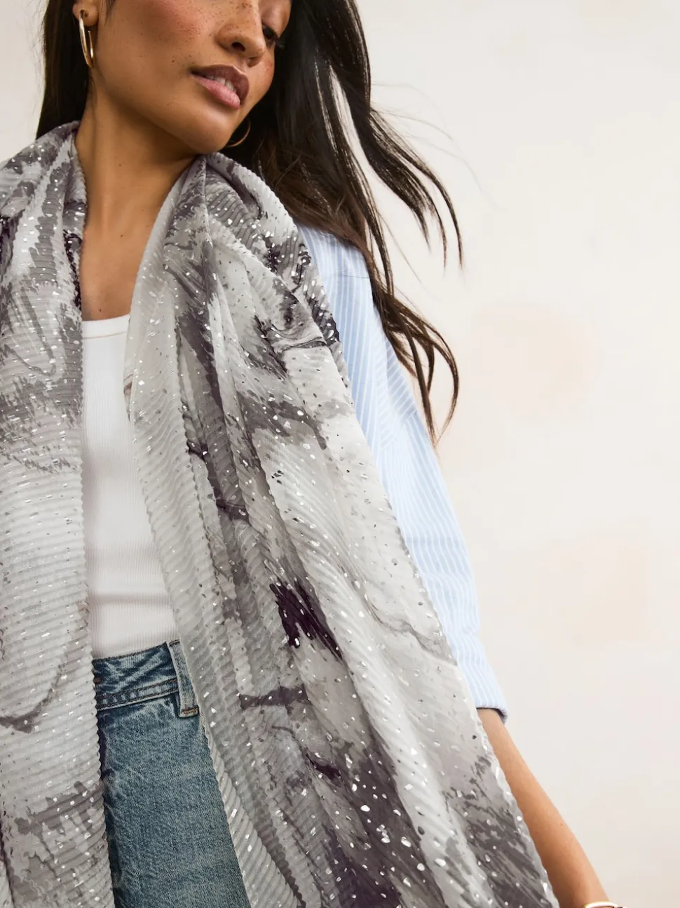 Marbre monochrome - Foulard plissé léger