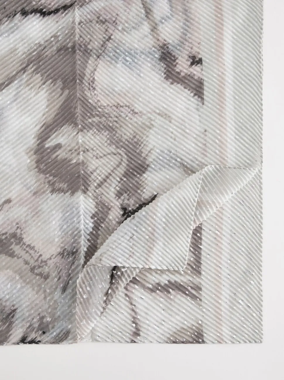 Marbre monochrome - Foulard plissé léger