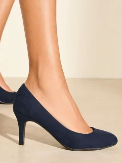 marine - Les amis aiment ces escarpins à talon bas stiletto et à bout rond en faux daim