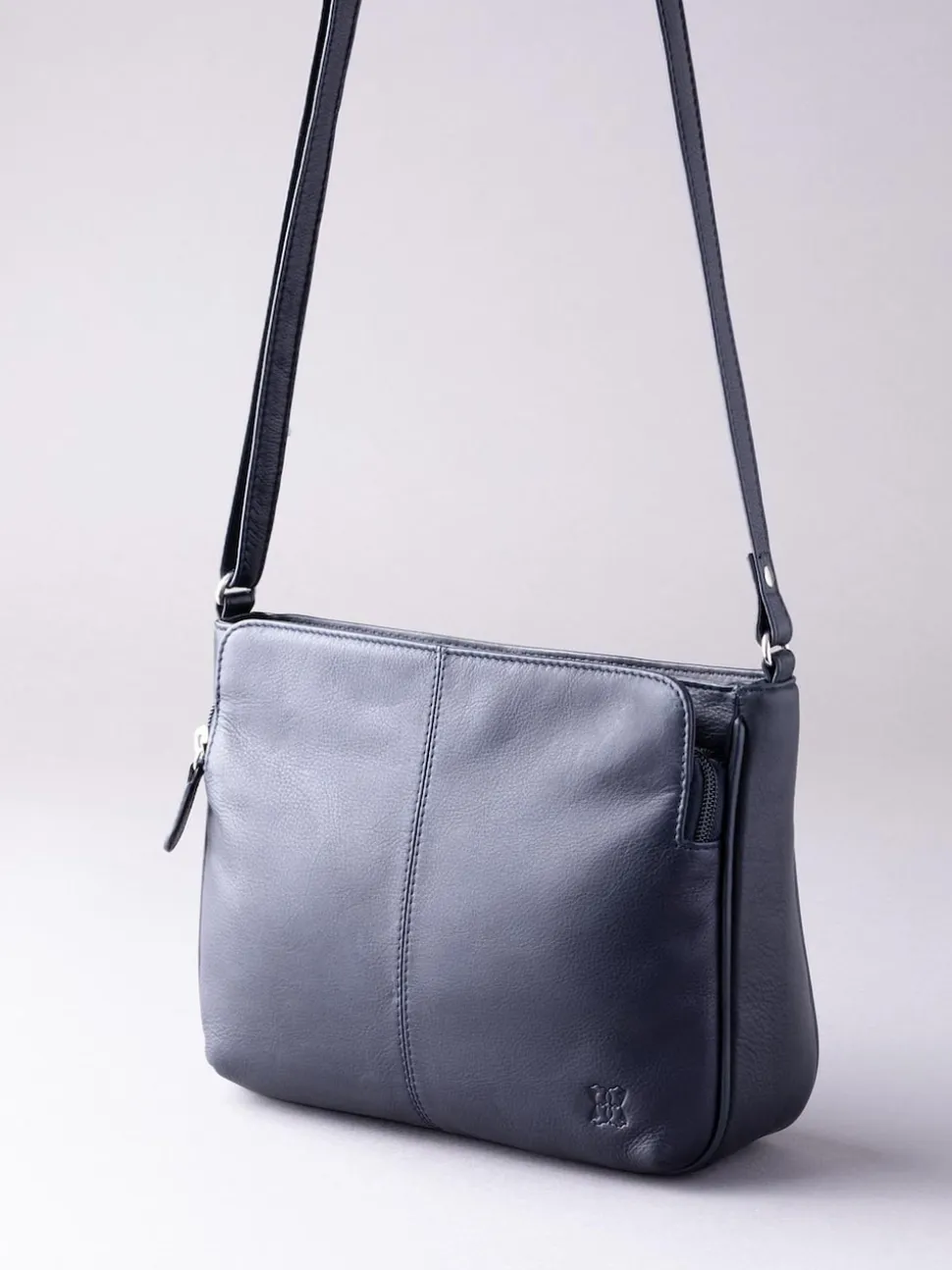 marine - Sac à bandoulière Lakeland Ambleside en cuir