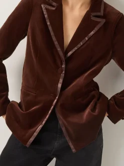 Marron - Blazer Monsoon Mila en velours à simple boutonnage