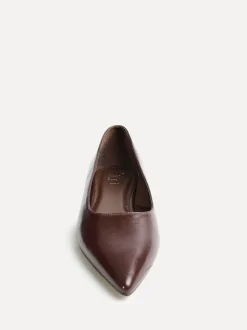 Marron - Chaussures plates Linzi Coupe large Compete à bout pointu