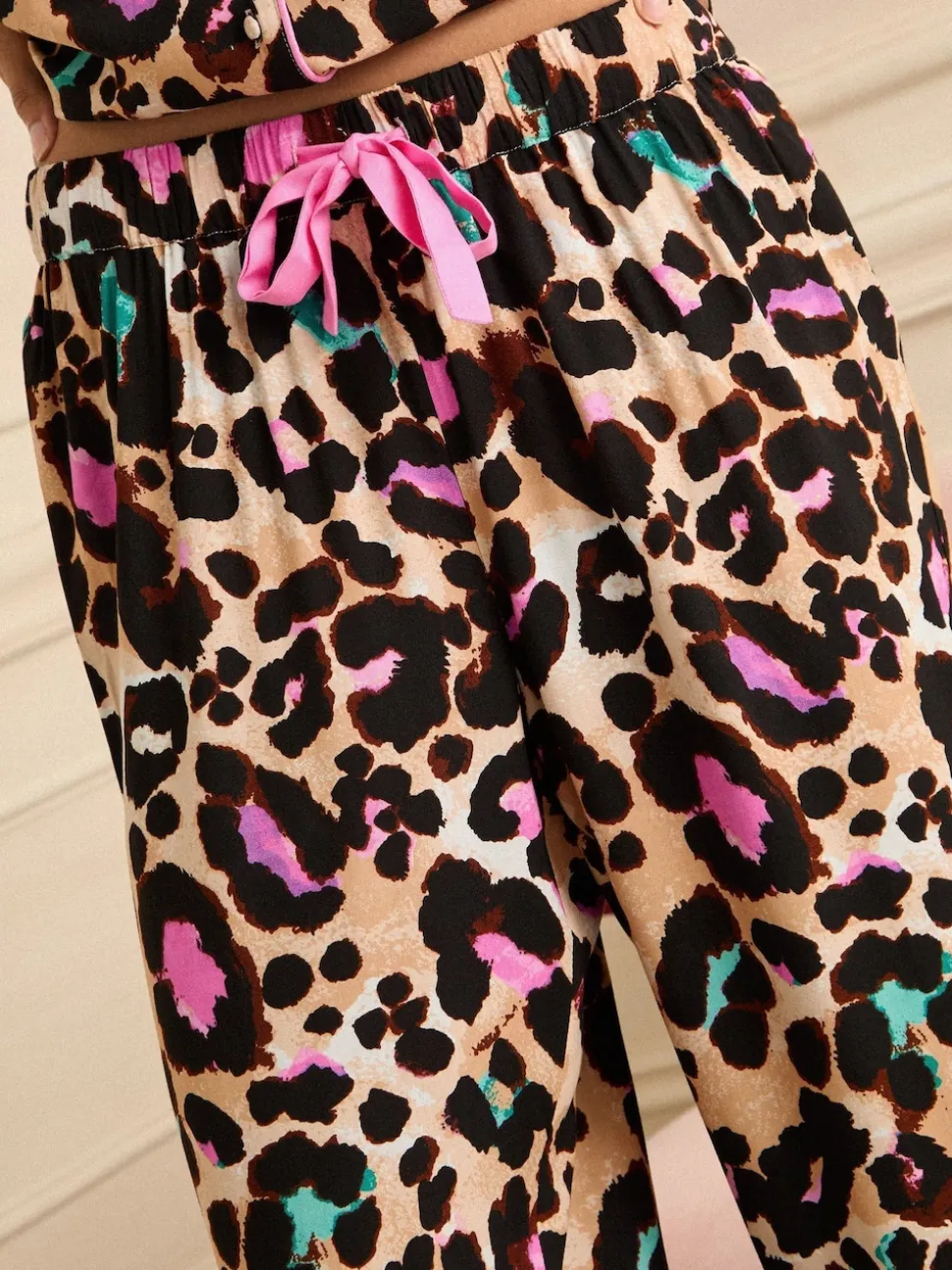 Marron - Ensemble pyjama Love & Roses à boutons
