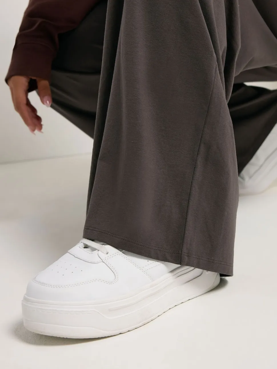 Marron - Leggings Yours Curve à jambes amples