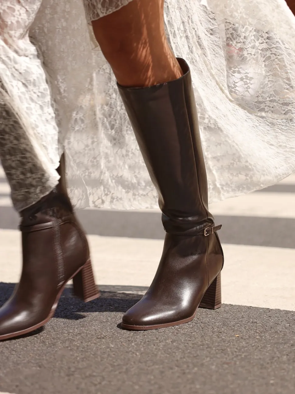 Marron - Linzi Bottes Midtown à talon carré avec boucle