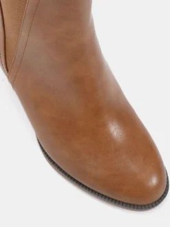 Marron - Novo Bottes Chelsea à talon carré Jessie Coupe large