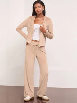 Marron - Pantalon de jogging Lipsy Ample décontracté en velours brodé