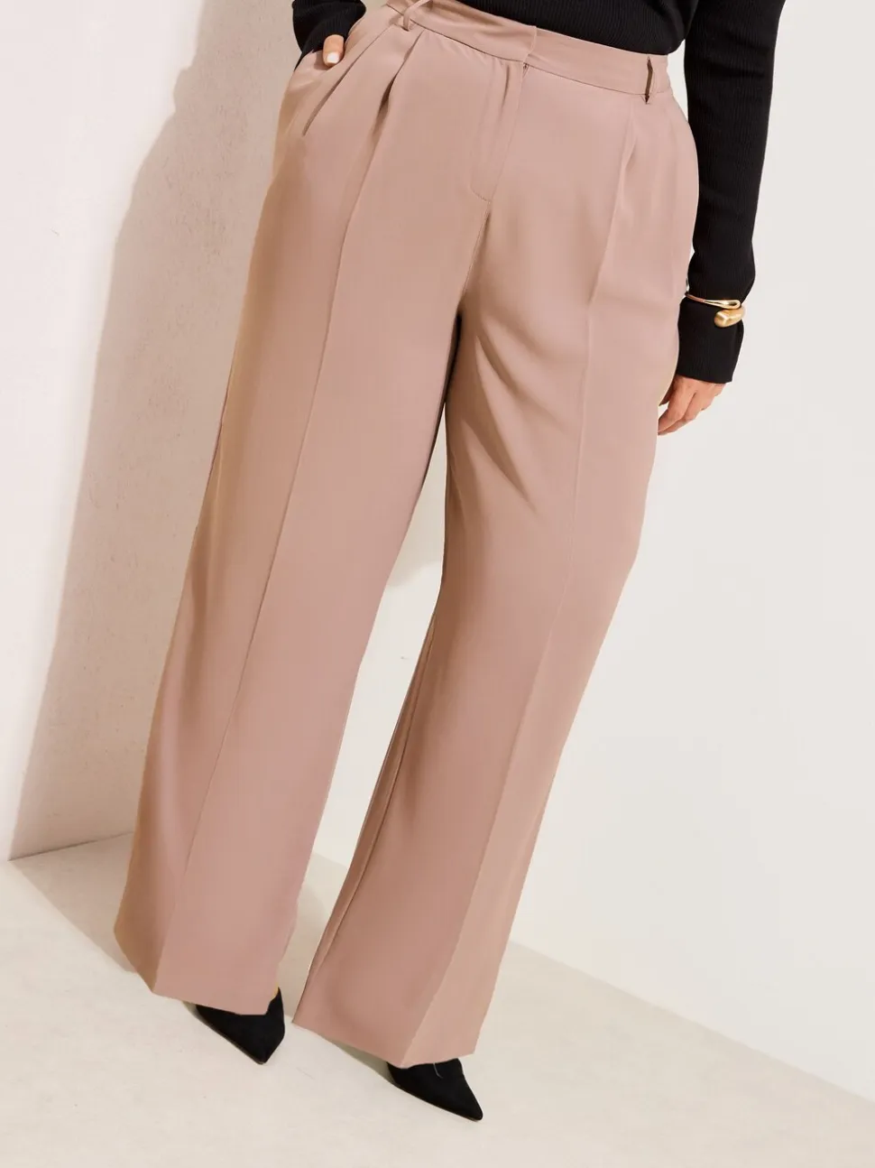 Marron - Pantalon Friends Like These à enfiler à rayures latérales