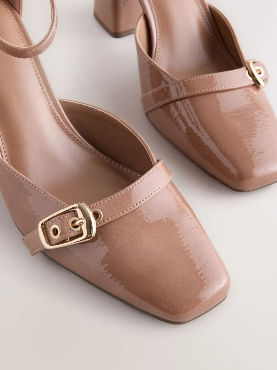 Marron - Talons Forever Comfort® à boucle et bout fermé