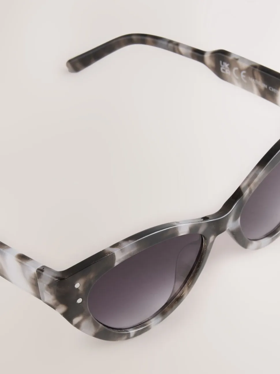 Marron écaille de tortue - Lunettes de soleil fines œil-de-chat