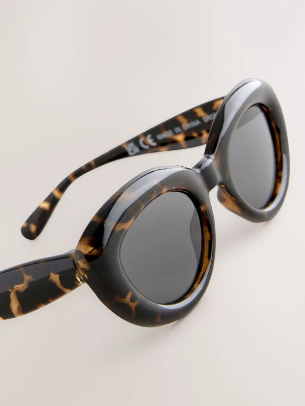 Marron écaille de tortue - Lunettes de soleil ovales