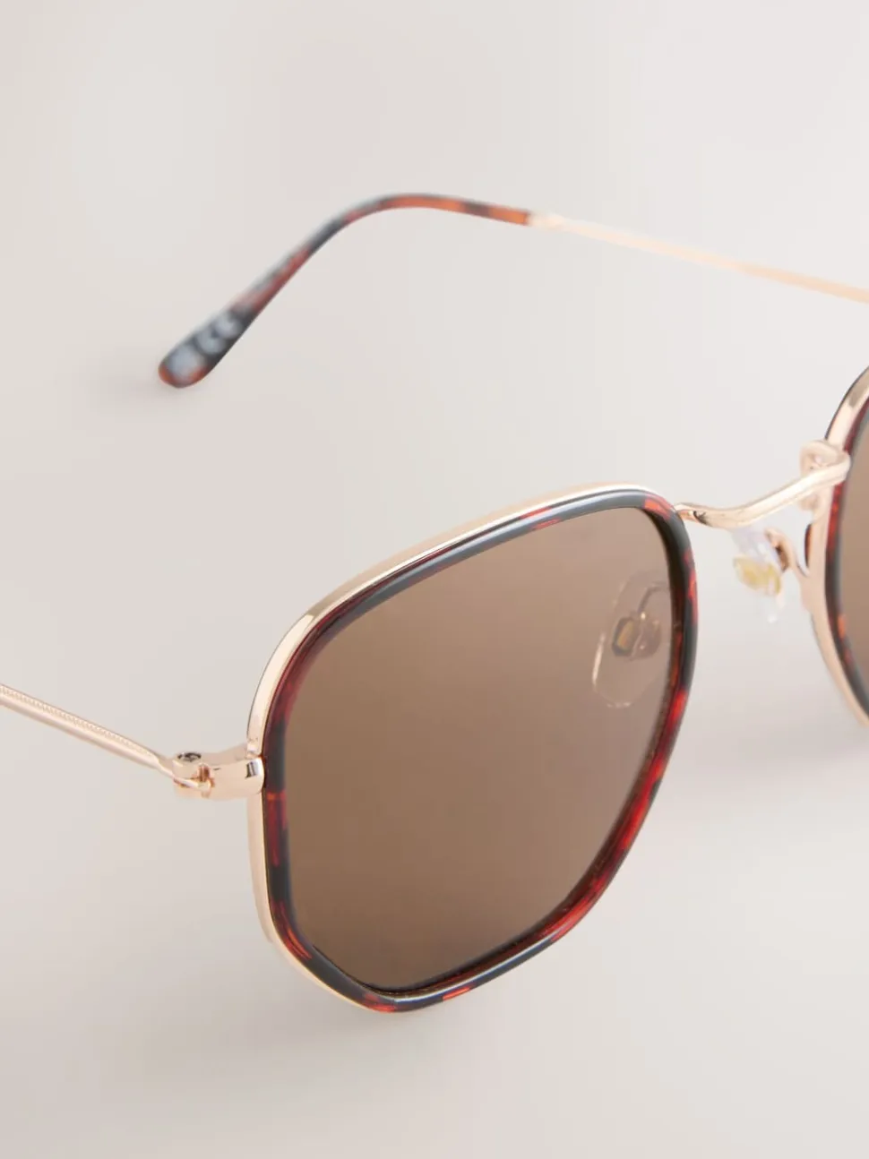 Marron écaille de tortue - Lunettes de soleil rondes en métal