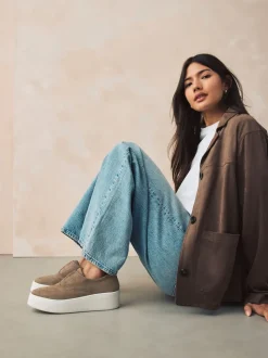 Marron chocolat - Baskets Signature en cuir à plateforme compensée épaisse