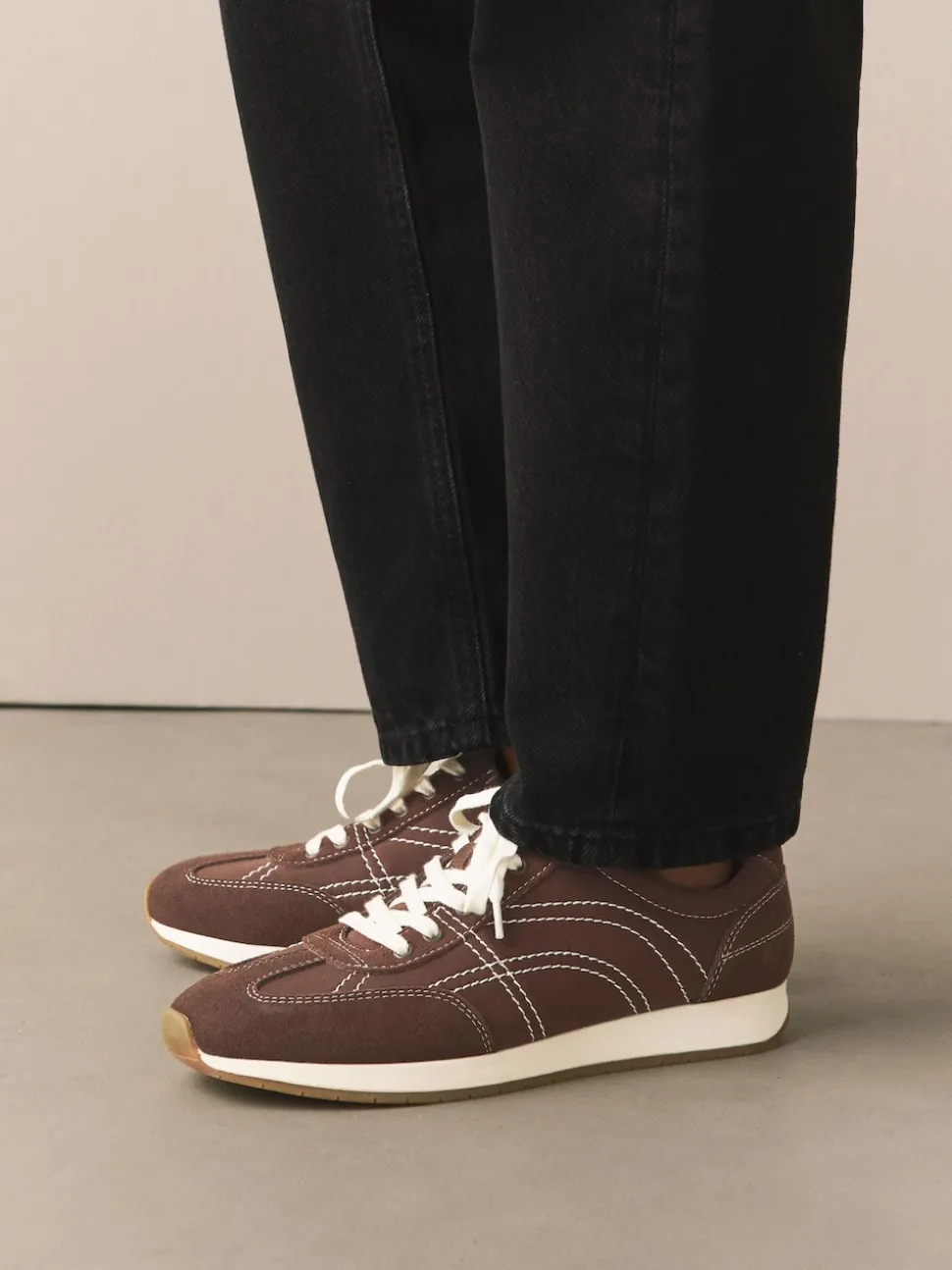 Marron chocolat - Baskets à lacets Forever Comfort® à empiècements