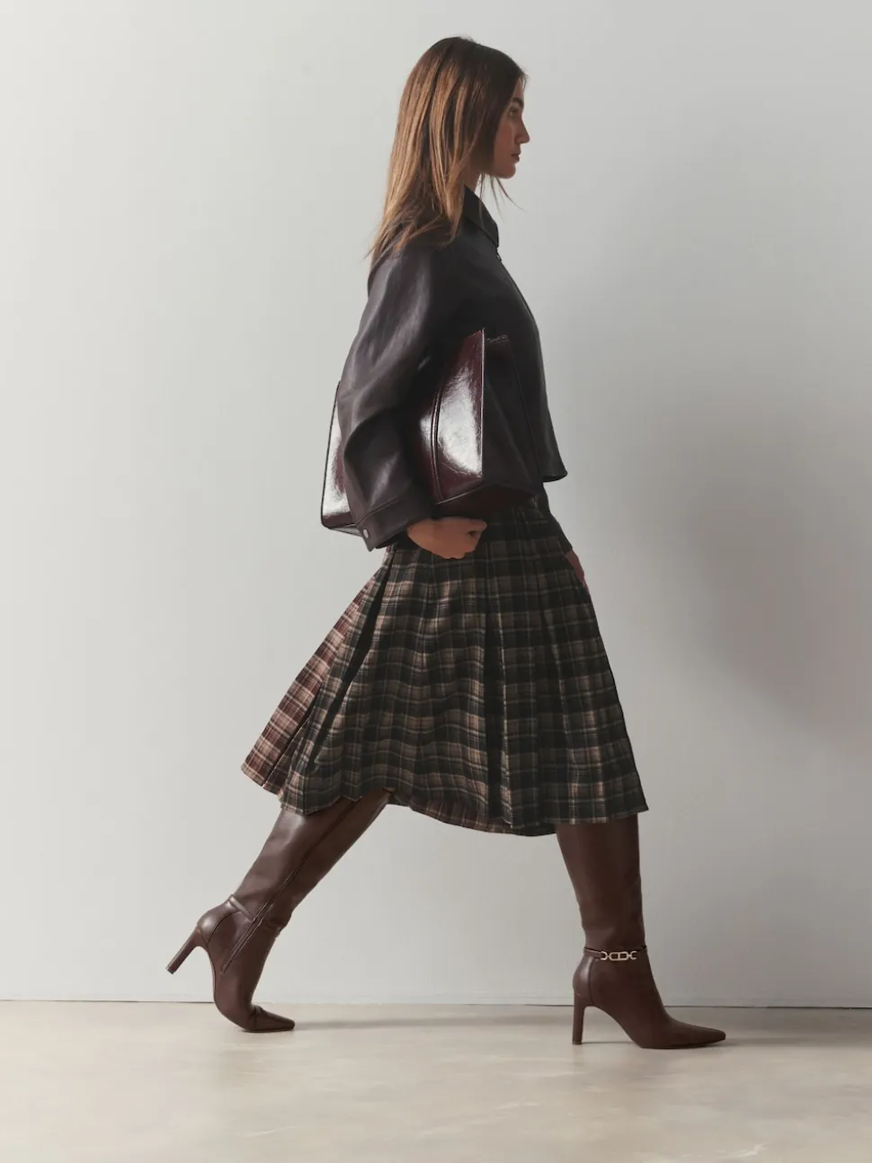 Marron chocolat - Bottes à talons Forever Comfort® à talons hauts avec finitions matérielles