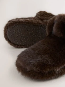 Marron chocolat - Chaussons style boots en fausse fourrure