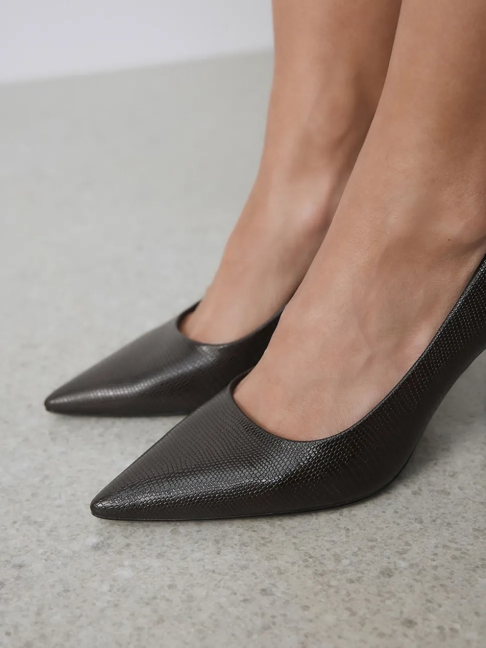 Marron chocolat - Chaussures à talons Forever Comfort® à bout pointu