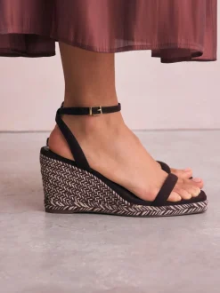 Marron chocolat - Espadrilles à bout carré et talons compensés