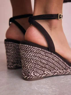 Marron chocolat - Espadrilles à bout carré et talons compensés