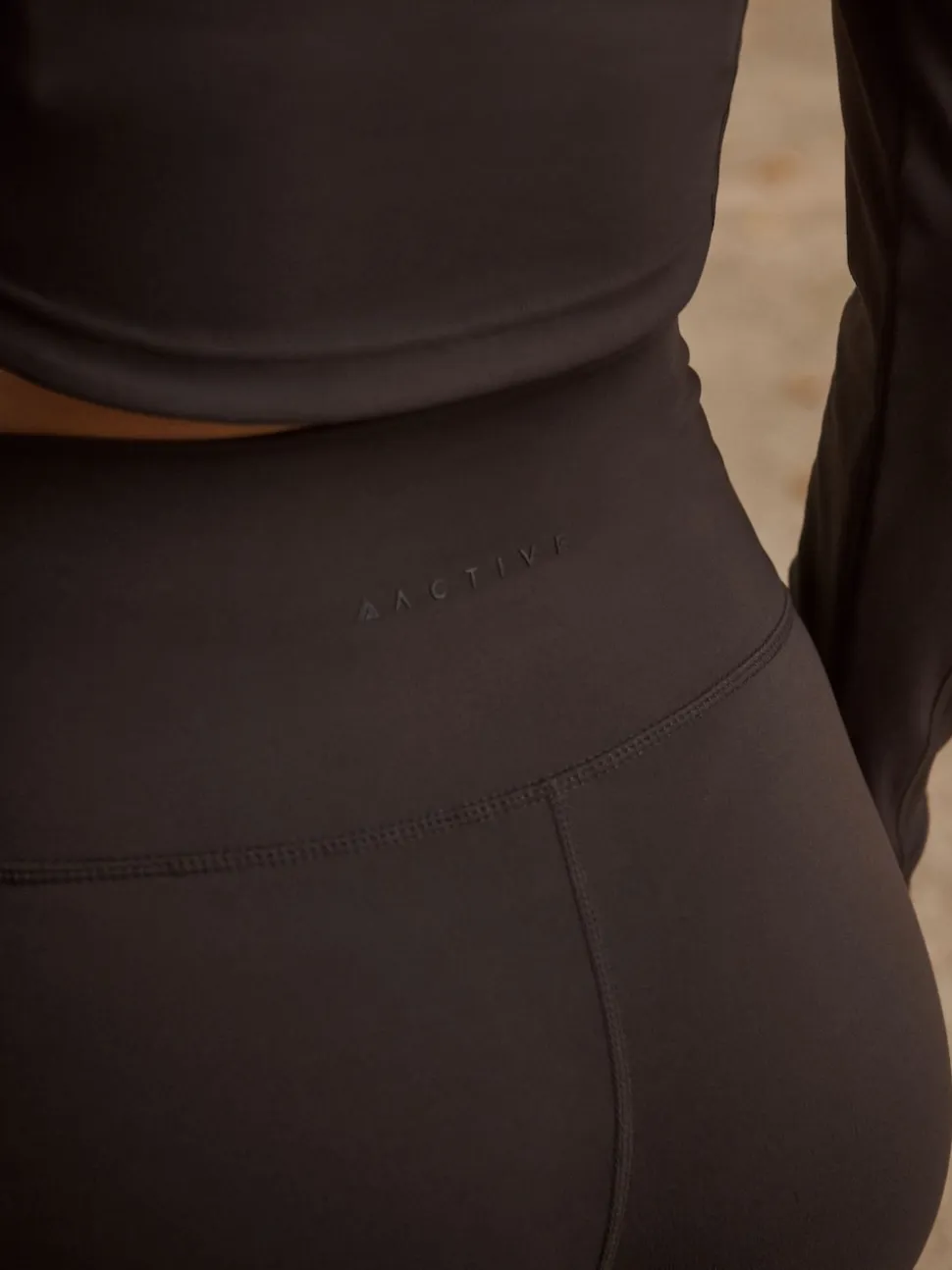 Marron chocolat - Legging Active Balance enveloppant sur le devant