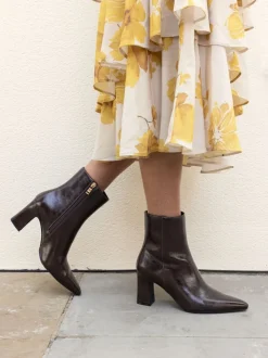 Marron chocolat - Novo Bottes Kimberley Point à talon carré