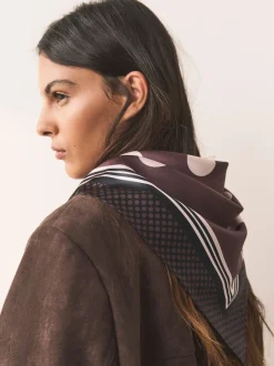 Marron chocolat à pois - Écharpe carrée Satin