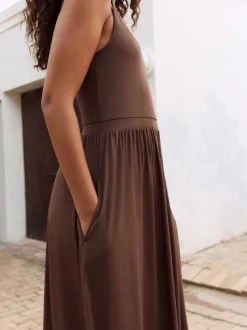 Marron chocolat - Robe d’été à taille jersey