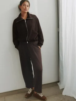 Marron chocolat - soi-même. Jogging Barrell Leg