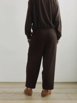 Marron chocolat - soi-même. Jogging Barrell Leg