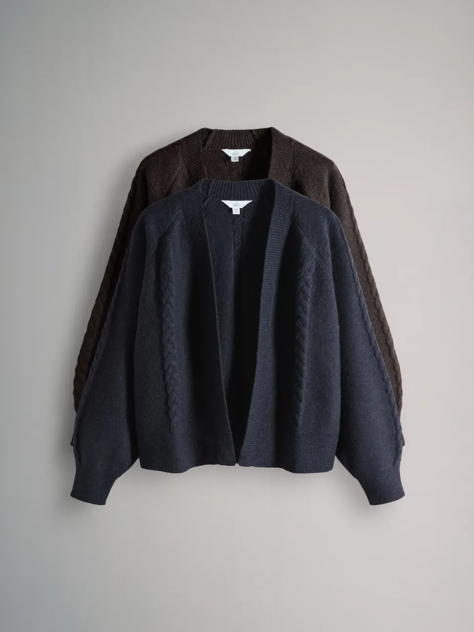 Marron chocolat/Bleu marine - The Set lot de 2 Cardigans en maille Torsade