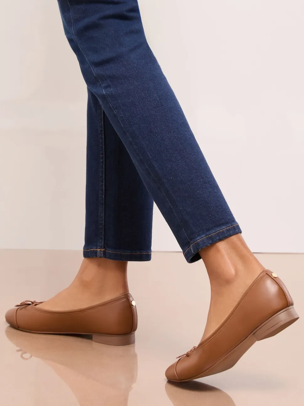 Marron fauve - Ballerines Lipsy vernies à bout ouvert