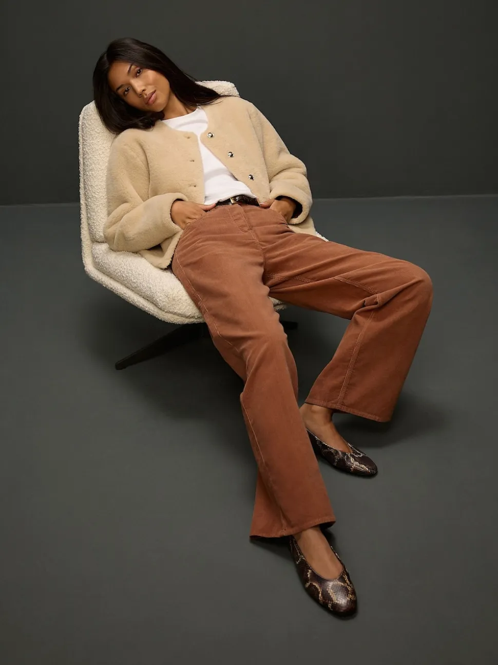 Marron fauve - Pantalon large en velours côtelé