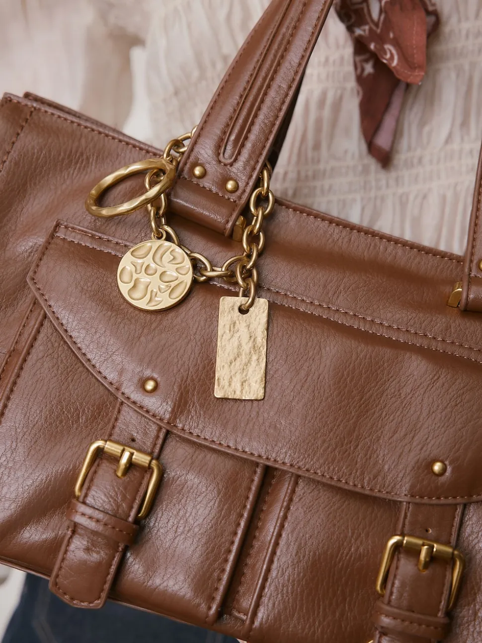 Marron fauve - Sac à main à boucle Charm